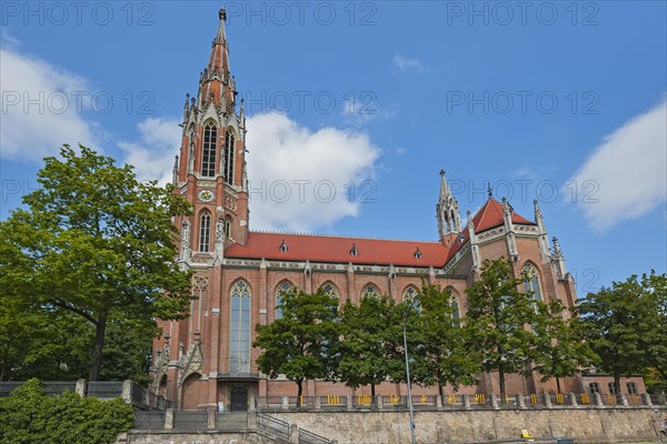 Holy Cross Church