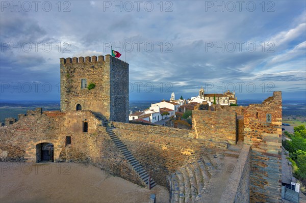 Castelo de Monsaraz with village