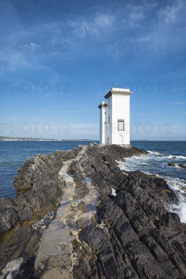 Lighthouse at Port Ellen on the headland Carraig Fhada