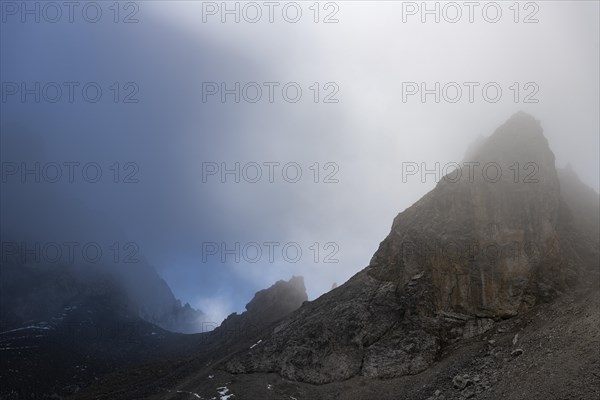 Rock tooth with fog