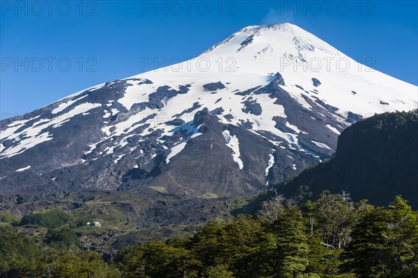Snowcapped volcano Villarrica