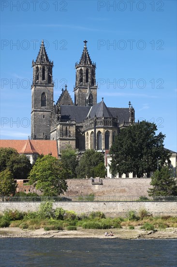 Magedeburg Cathedral on the Elbe