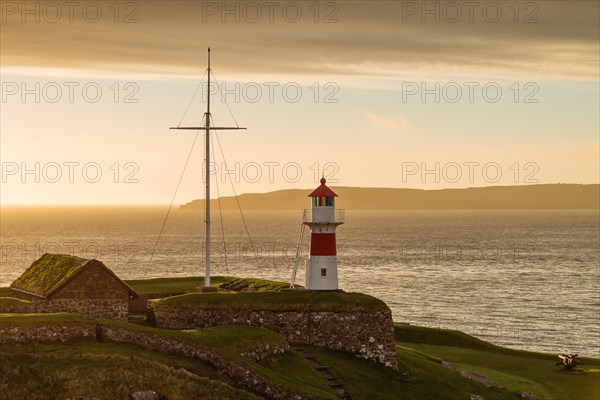 Skansin lighthouse at sunrise