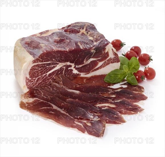 Pata Negra ham with basil