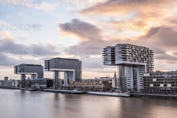 Crane houses