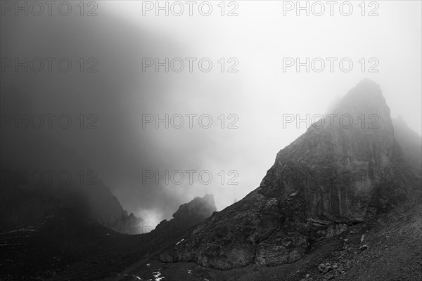 Rock tooth with fog