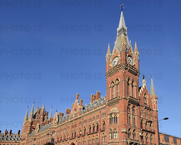 St Pancras Station