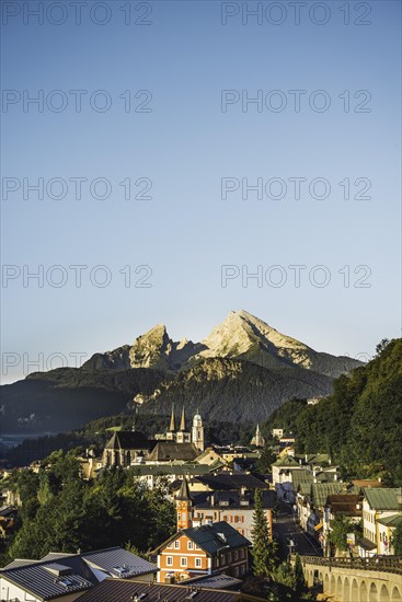 Village view with parish church St. Andreas and collegiate church St. Peter