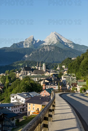Village view with parish church St. Andreas and collegiate church St. Peter
