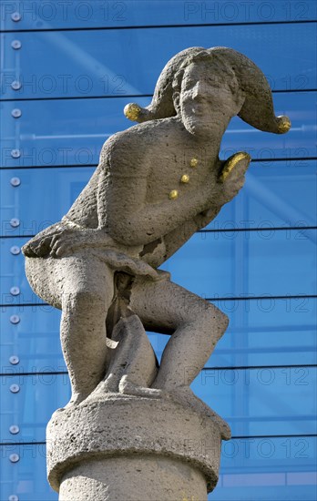 Eulenspiegel fountain with statue of Till Eulenspiegel