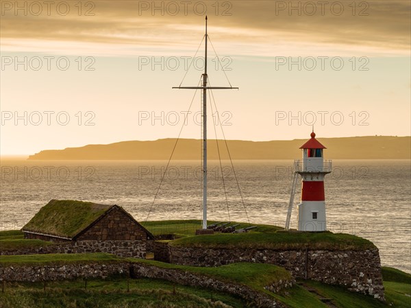Skansin lighthouse at sunrise