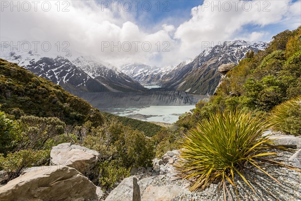 View on Hooker Valley from Sealy Tarns track