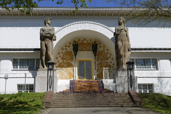 Ernst-Ludwig House