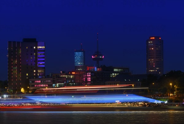 Ship convoy during "Cologne Lights"