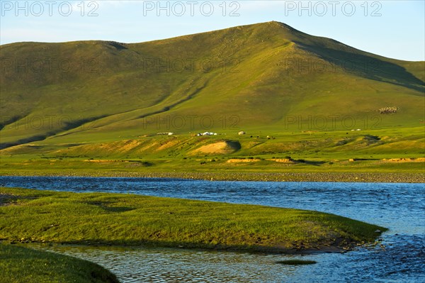 Hilly landscape on the Orchon river
