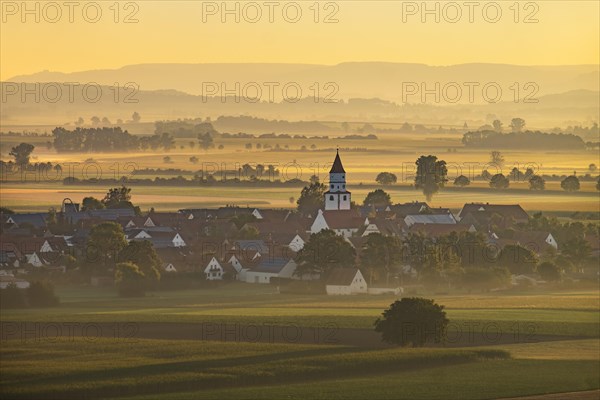 Birkhausen at Wallerstein in the morning light