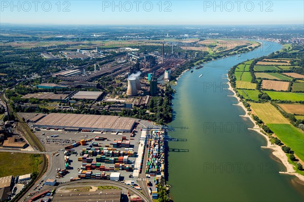 Container loading at River Rhine