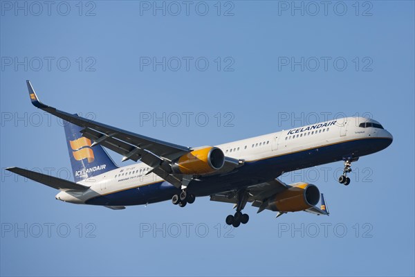 Icelandair Airliner in flight