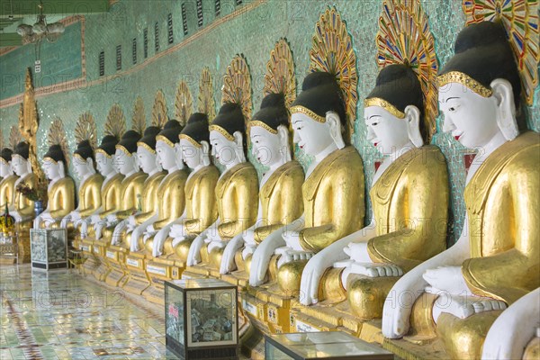 Buddha statues