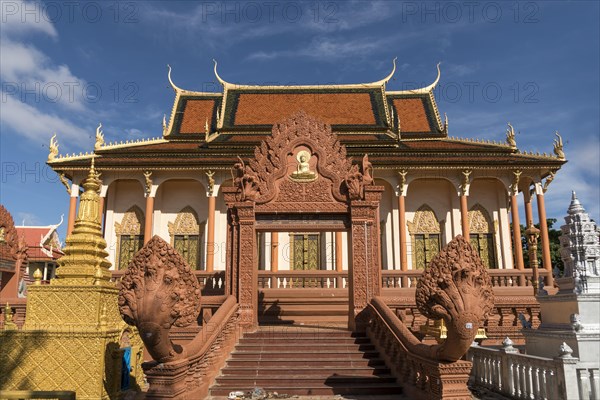 Buddhist temple Wat Pothiyaram or Wat Chash