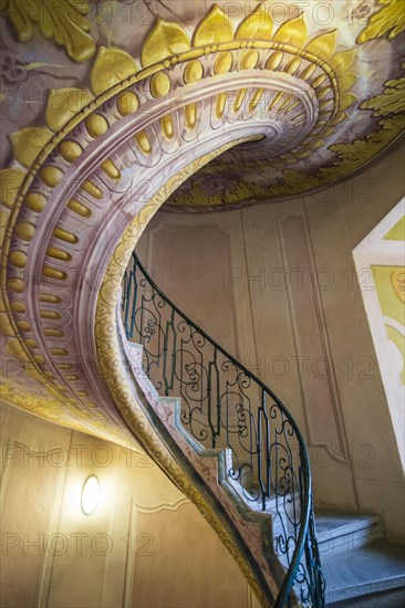 Spiralling staircase