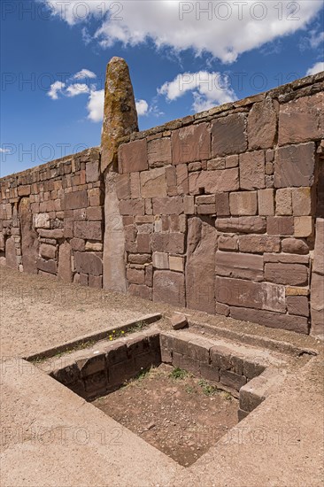 Outer wall of the Kalasasaya temple