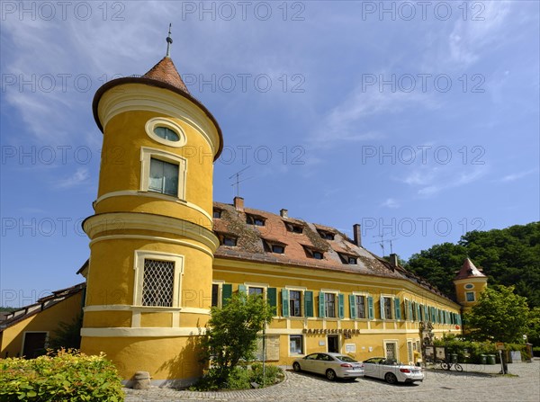 Castle Wiesent