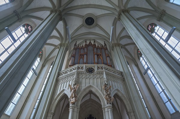 Organ loft