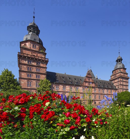 Johannisburg Castle