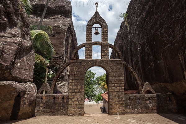 Aluvihara Rock Temple