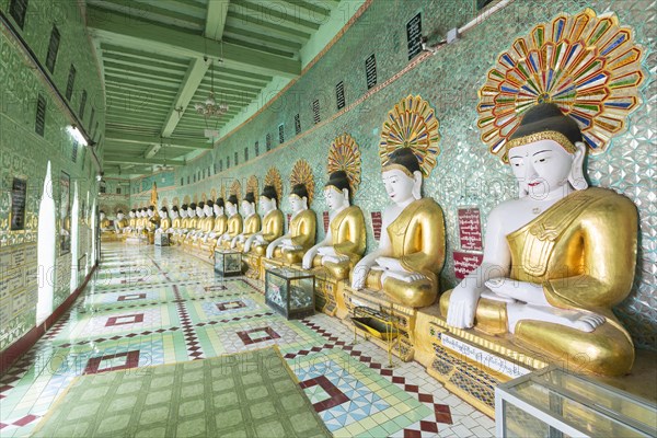 Buddha statues