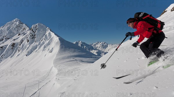 Ski tour