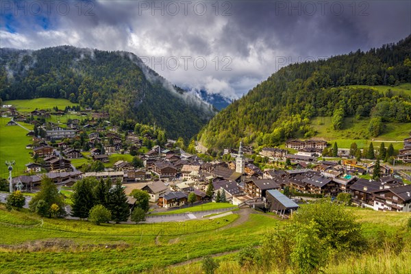 La Clusaz village