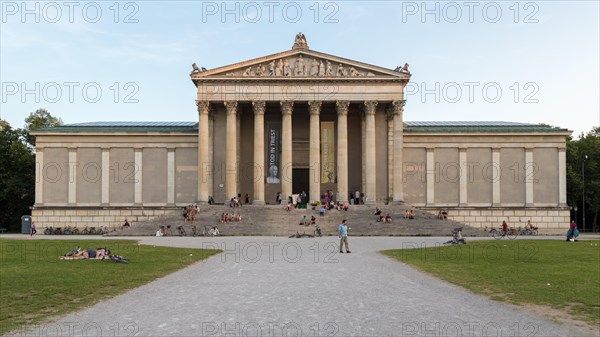 State Collections of Classical Antiquities