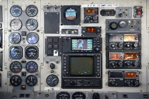 Dashboard and instruments