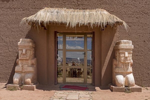 Entrance with stone figures