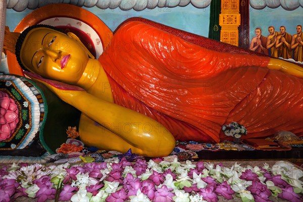 Reclining Buddha