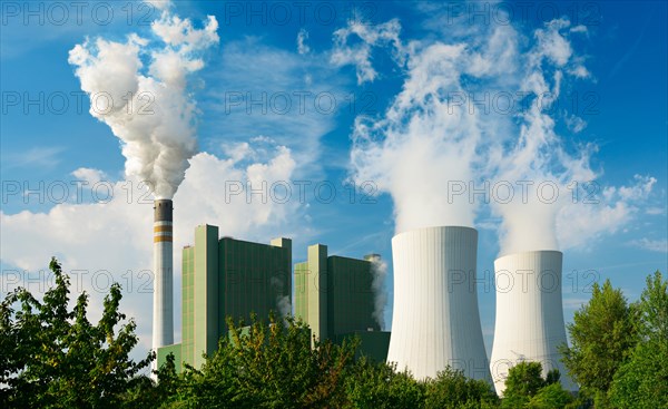Lignite-fired power plant pushes exhaust gases into the blue sky