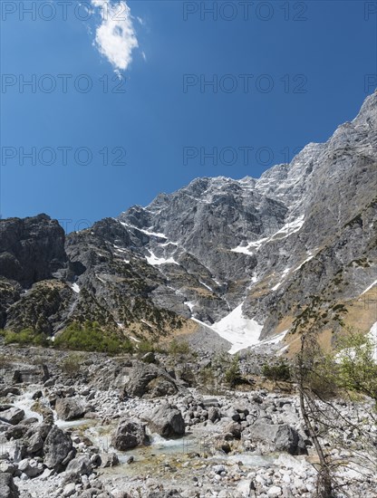 German Alps deepest snowfield
