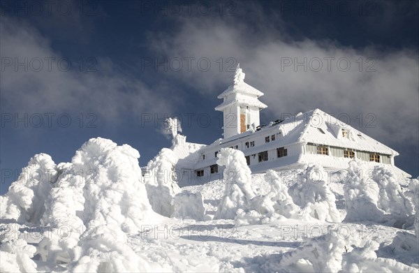 Snowy Fichtelberghaus in winter