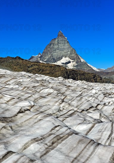 Icefield of the Gorner glacier with view of the Matterhorn