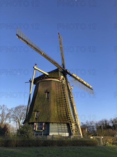 Windmill De Riekermolen