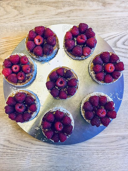 Raspberry tartlets