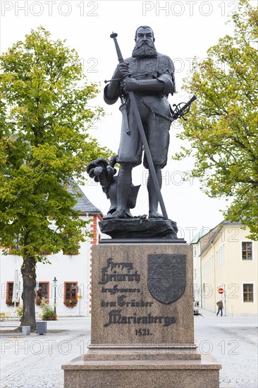 Duke Heinrich memorial on the town hall in Marienberg