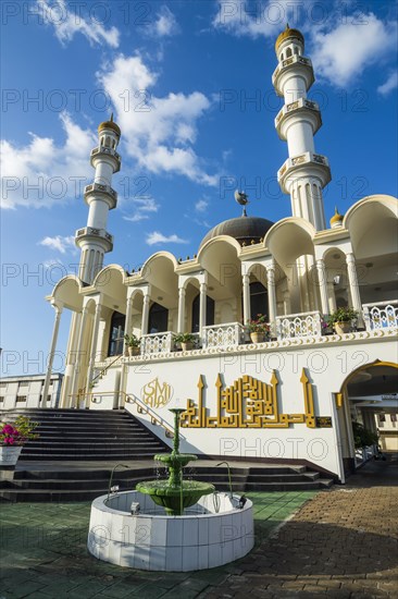 Mosque and Synagogue Keizerstraat