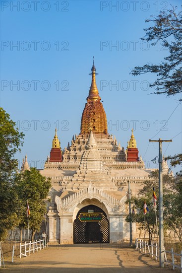 Pahto Ananda