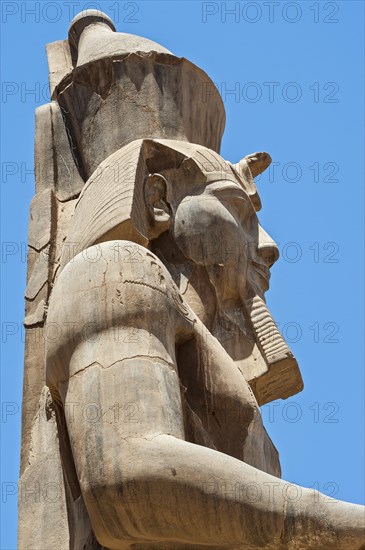 Pharaoh statue