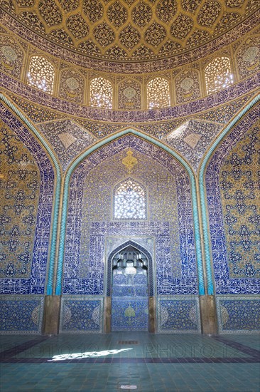 Sheikh Lotfollah mosque