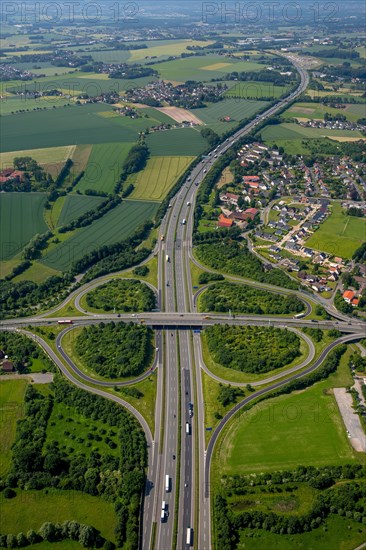 Motorway intersection A2 and main road B239 between Herford and Bad Salzuflen