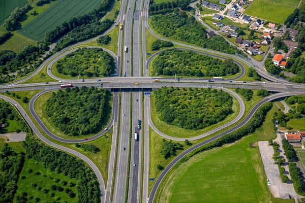 Motorway intersection A2 and main road B239 between Herford and Bad Salzuflen